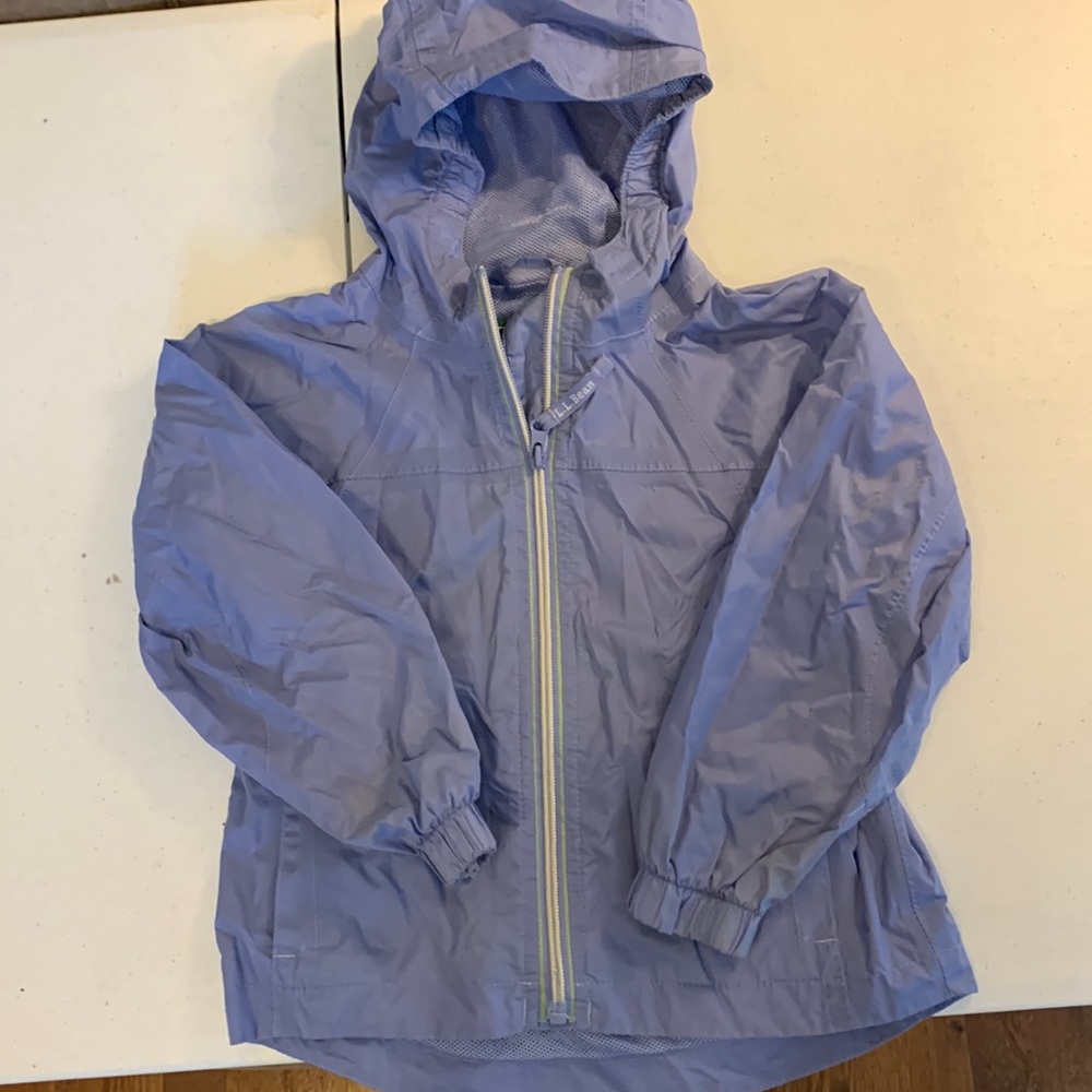 Size 4 LL Bean unlined raincoat